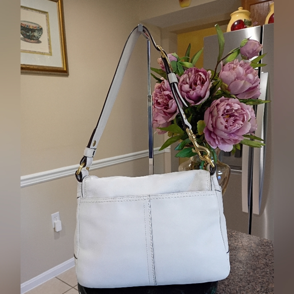 Coach vintage bleeker legacy tattersall flap shoulder bag with gold buckle - Picture 4 of 17